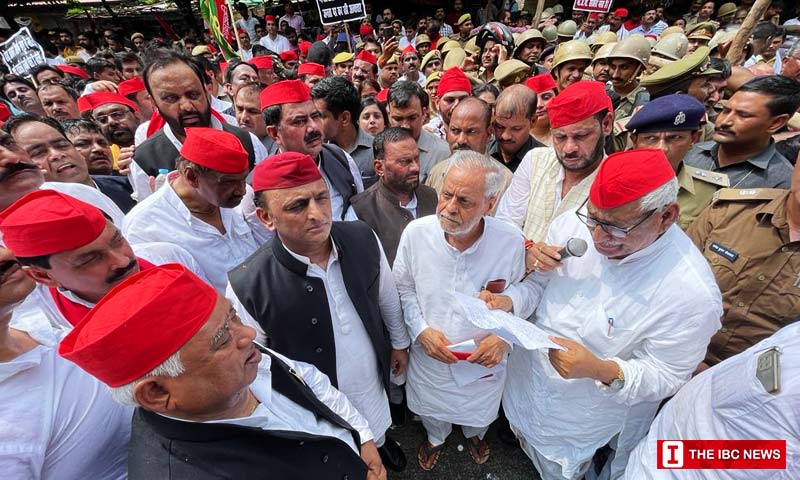 Akhilesh Yadav protest uttar pradesh