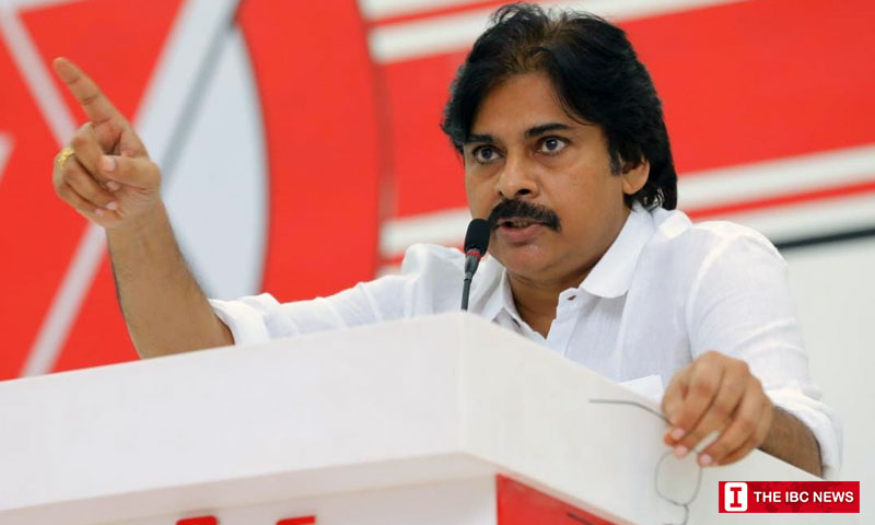 Pawan Kalyan ysrcp