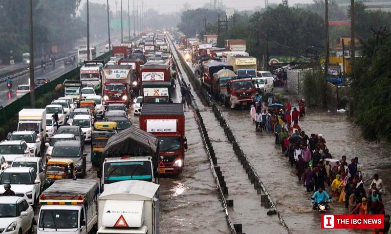 UP gurugram rains