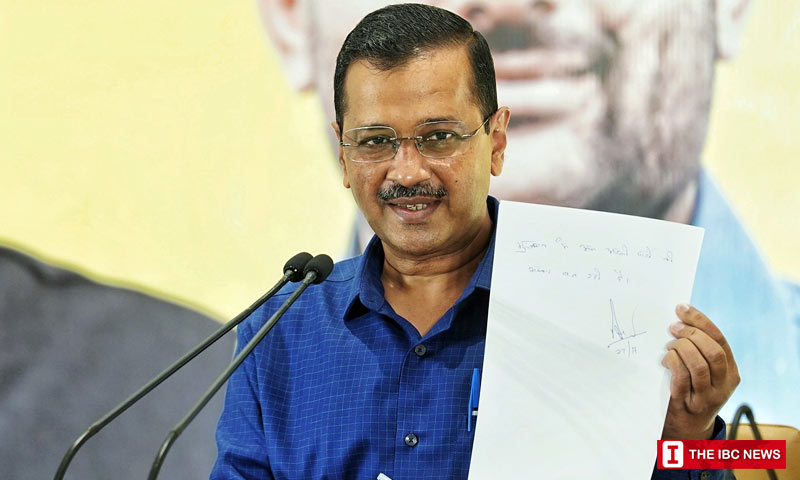 Aravind Kejriwal pens gujarat